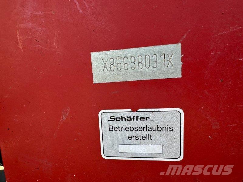 Schäffer 5680Z Iekrāvēji uz riteņiem