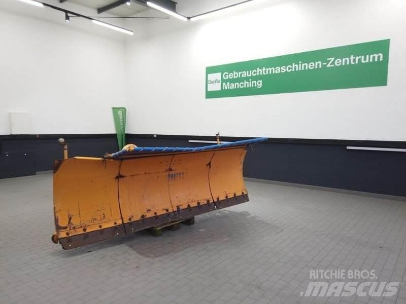 Schmidt KF 3.3 Sniega naži un tīrītāji