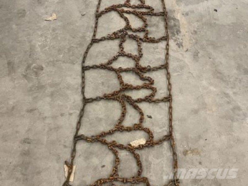  SCHNEEKETTEN Sliedes, ķēdes un šasija