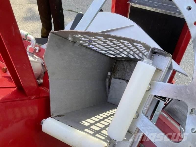 SIT - 700 P 2 Koka šķēlēji, frēzes, šķeldotāji