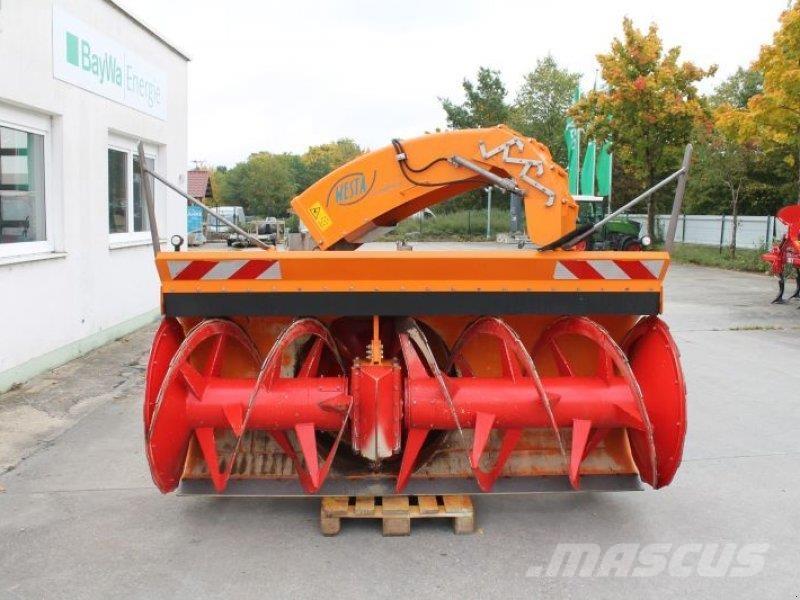  Westa 950/2600 Sniega metēji