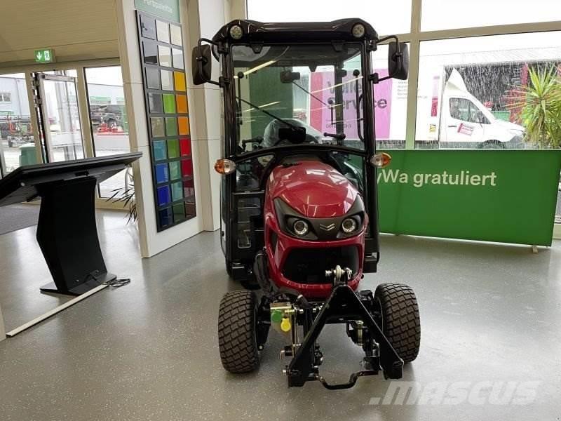 Yanmar SA221 Kompaktie traktori
