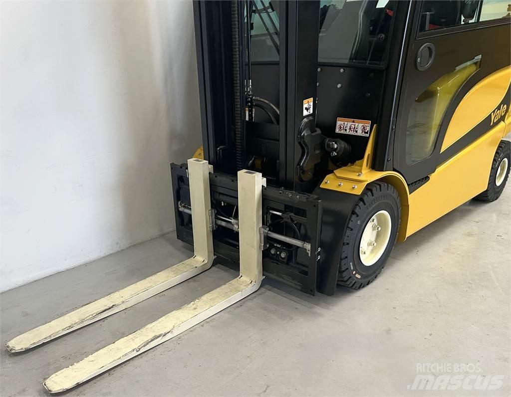 Yale ERP30VL (LWB) Elektriskie iekrāvēji