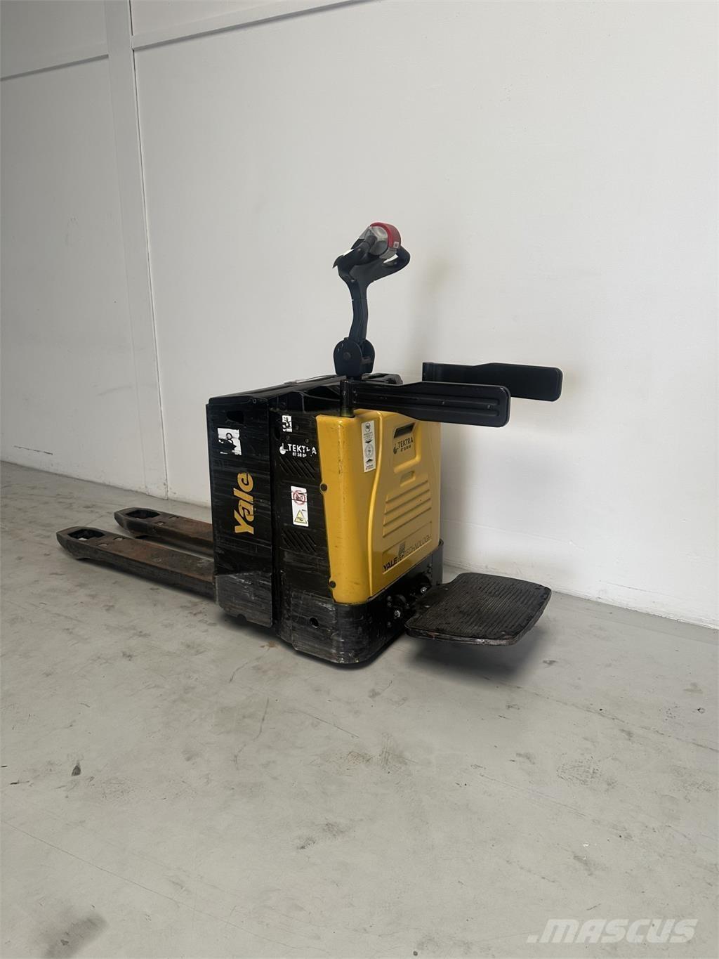Yale MP20X FBW - 250 AH Hidrauliskās stalažas ar platformu