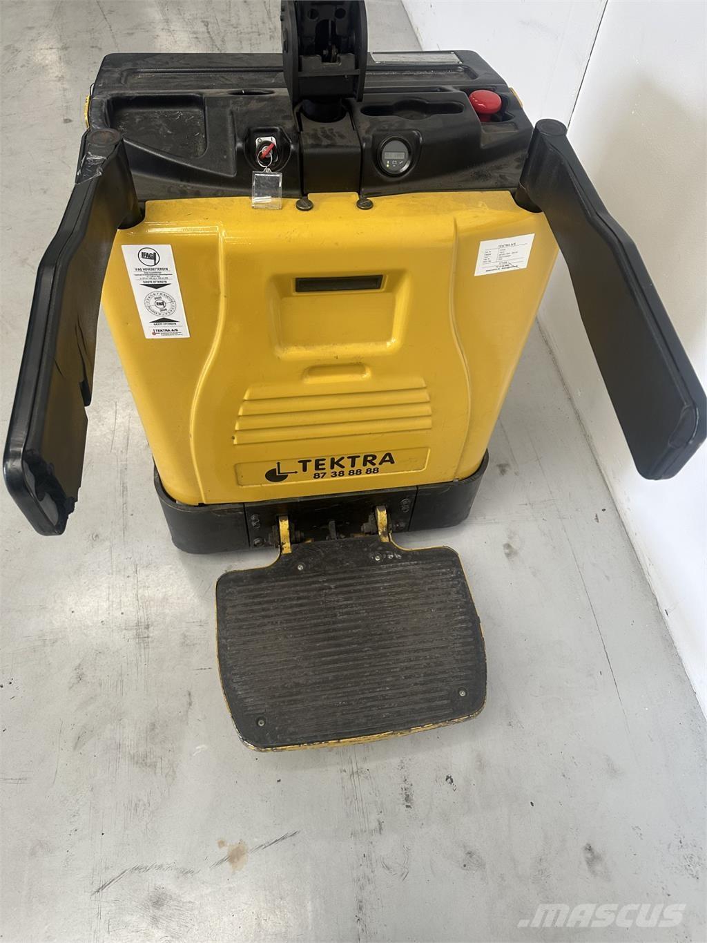 Yale MP20X FBW - 300 AH Hidrauliskās stalažas ar platformu