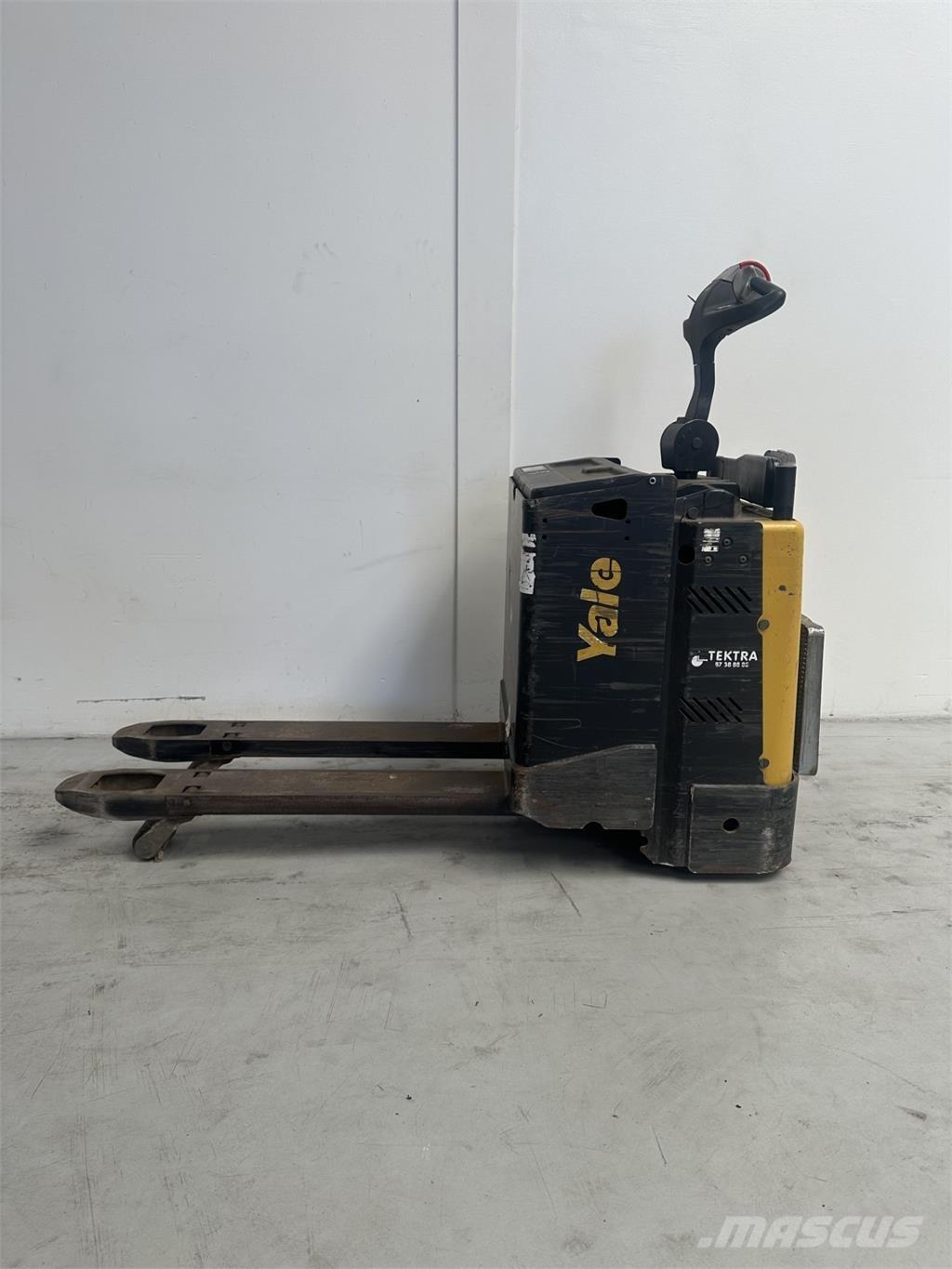 Yale MP20X FBW - 400 AH Hidrauliskās stalažas ar platformu