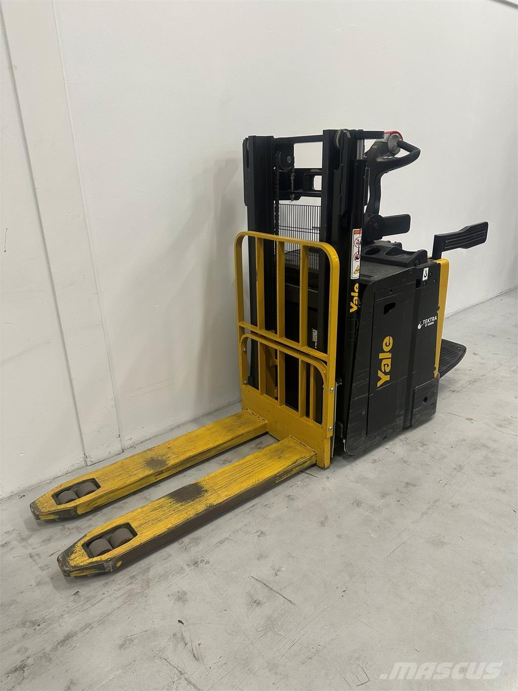 Yale MP20XD Pašgājēji krautnētāji