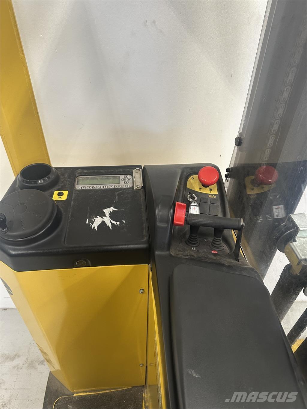 Yale SMS15S Pašgājēji krautnētāji