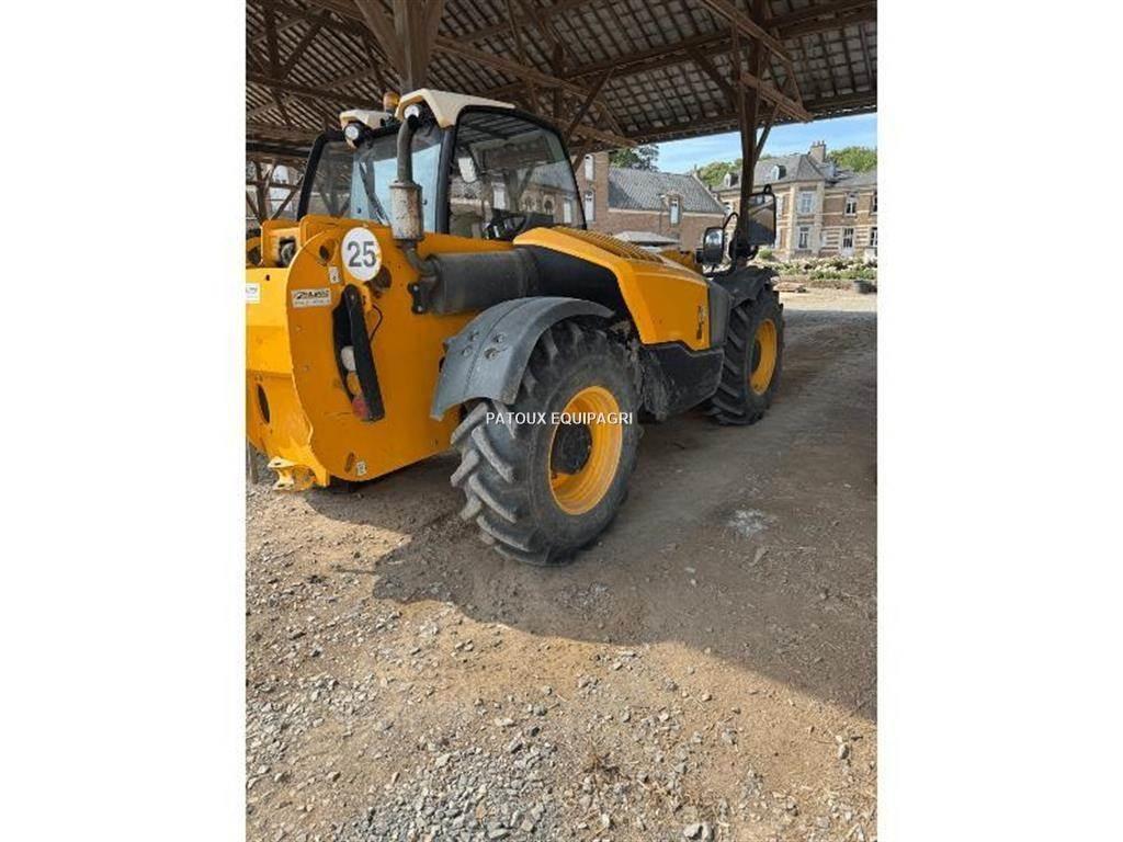 JCB 531-70 Lauksaimniecības pacēlāji