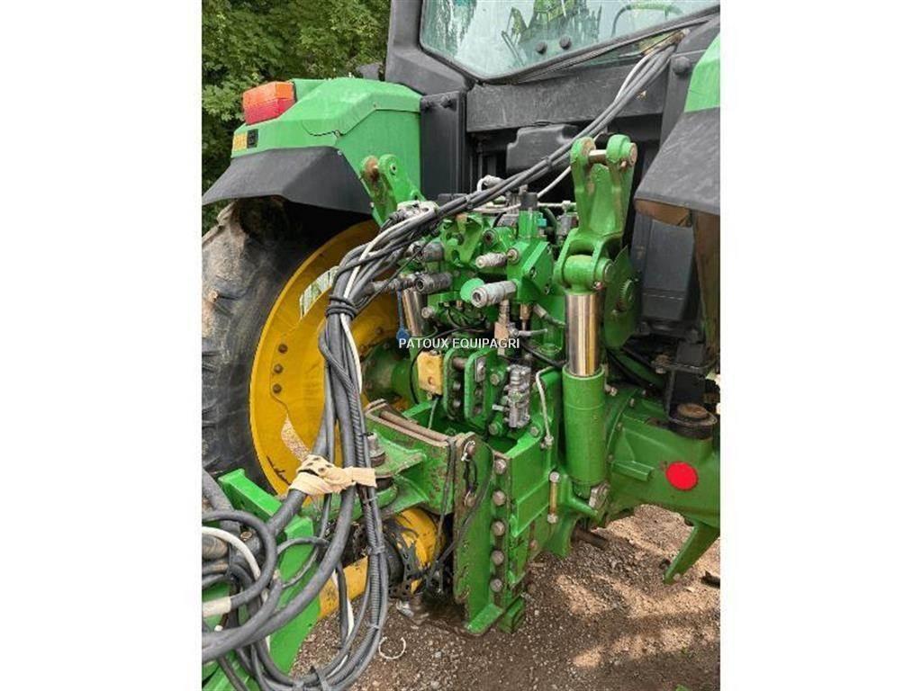 John Deere 6910 Traktori