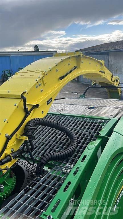 John Deere 8400 Zāles smalcinātāji