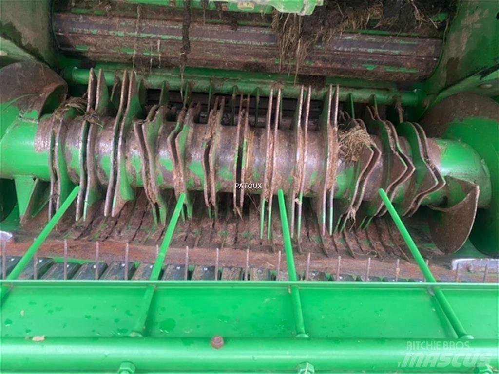John Deere C441R Rituļu ietinēji