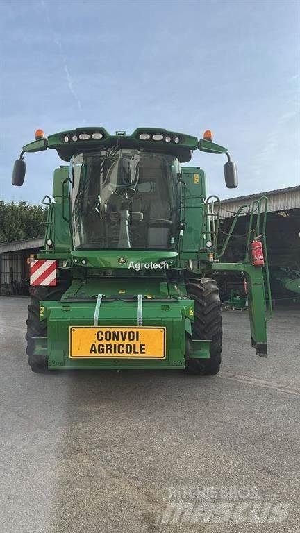 John Deere T 550 Ražas novākšanas kombaini