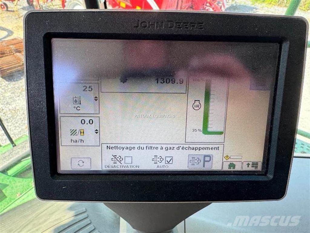 John Deere T660 Ražas novākšanas kombaini