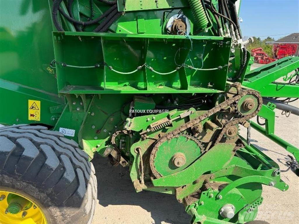 John Deere V461M Rituļu preses