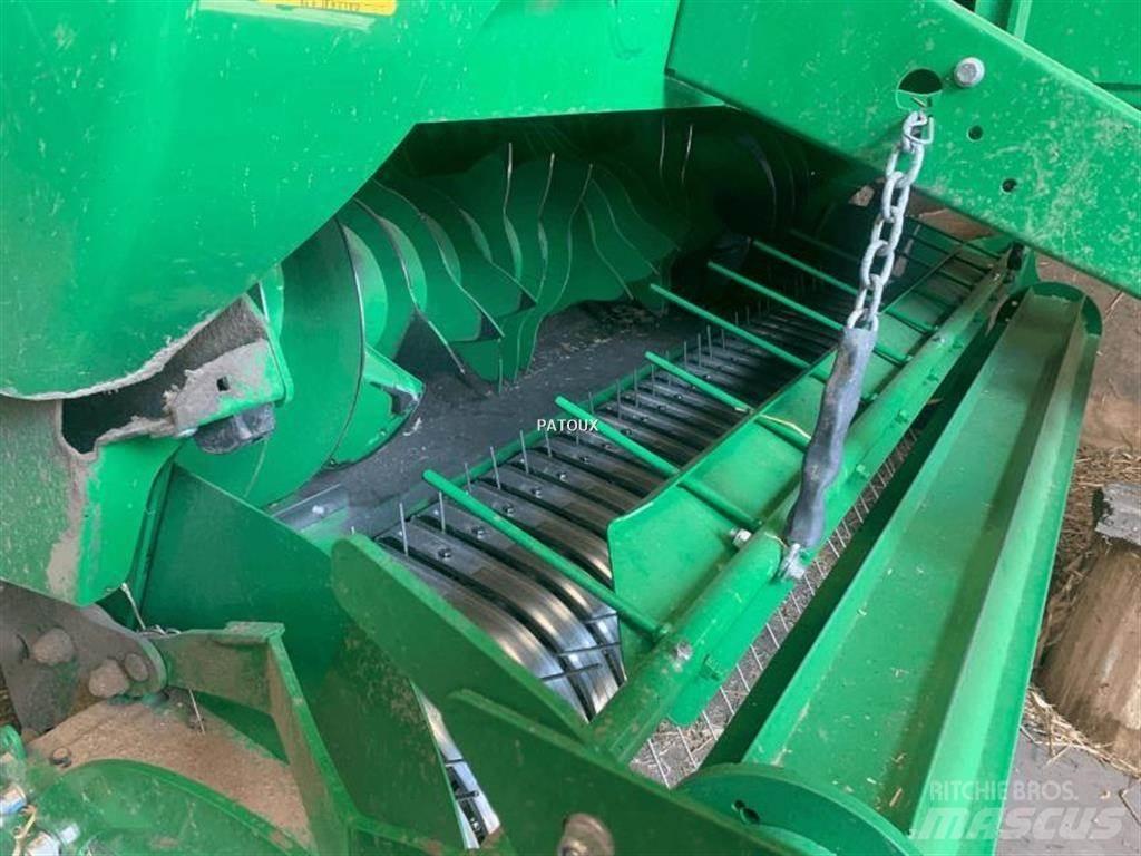 John Deere V461M Rituļu preses