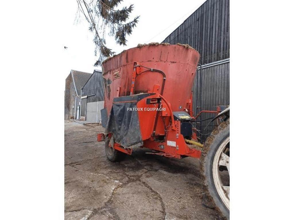 Kuhn 1070 Maisītāji dalītāji