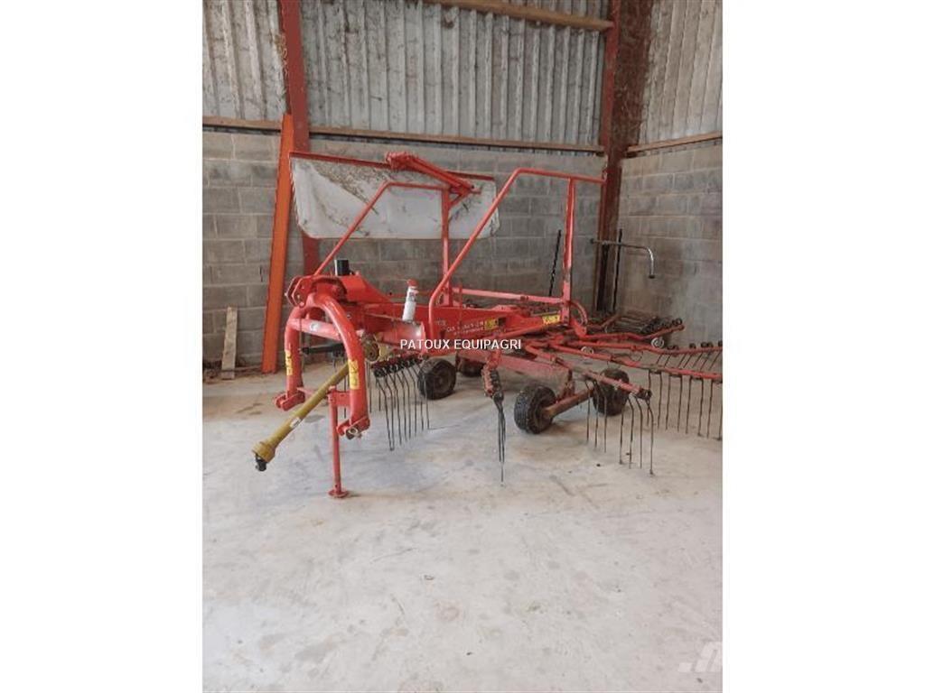 Kuhn GA4321 Grābekļi un siena ārdītāji