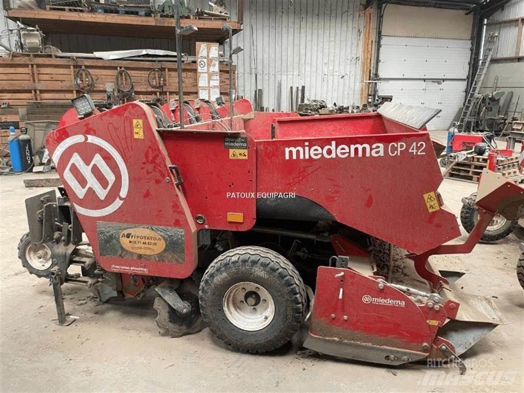 Miedema CP42 Kartupeļu stādāmās mašīnas