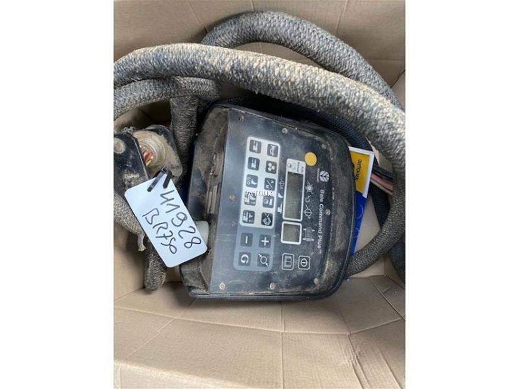 New Holland BR750 Rituļu preses