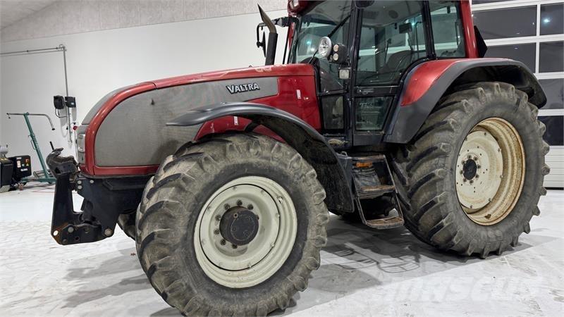 Valtra T190 Traktori