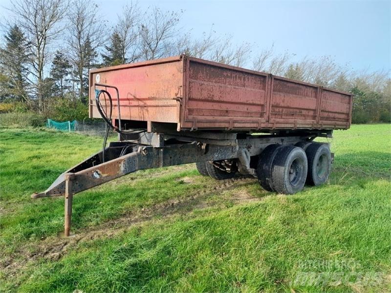  - - - Treileri-pašizgāzēji