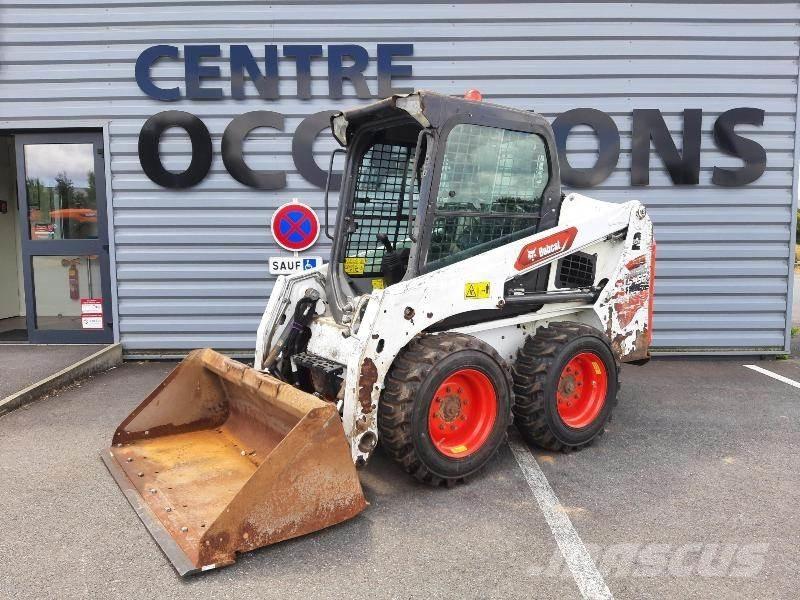 Bobcat S450 Lietoti riteņu kompaktiekrāvēji