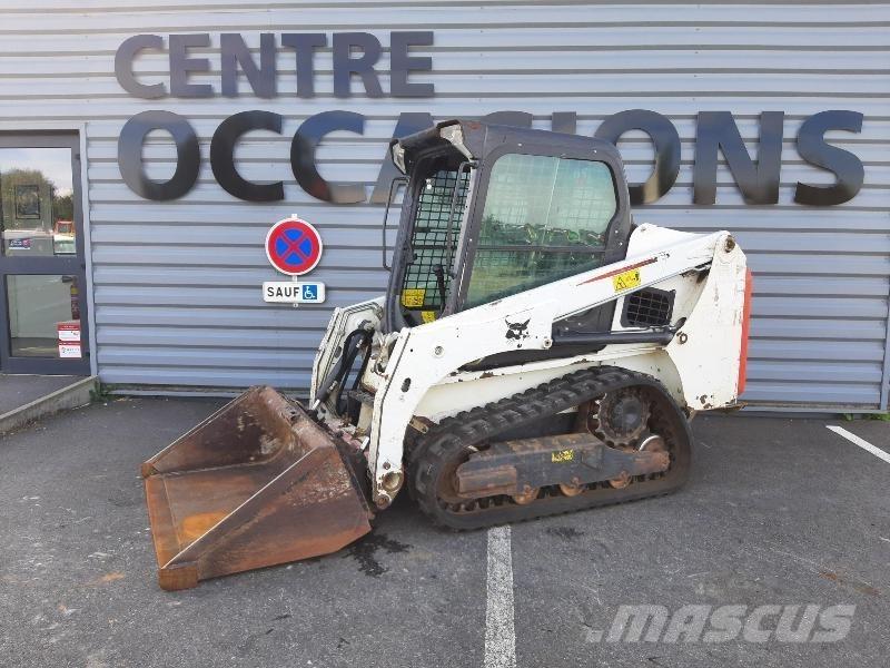 Bobcat T450 Lietoti riteņu kompaktiekrāvēji