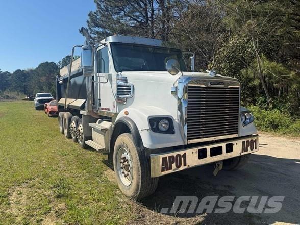 Freightliner 122SD Pašizgāzējs