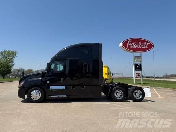 Freightliner CASCADIA 126 Vilcēji