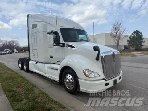 Kenworth T680 Vilcēji