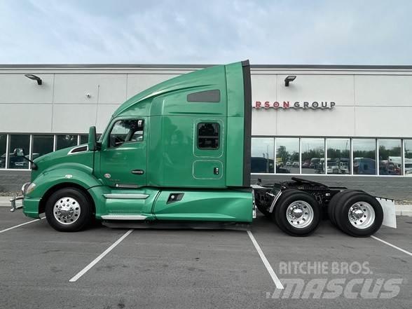 Kenworth T680 Vilcēji