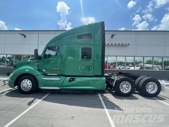 Kenworth T680 Vilcēji