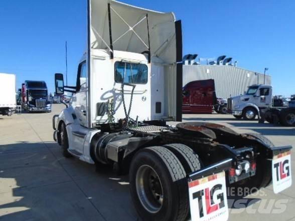 Kenworth T680 Vilcēji