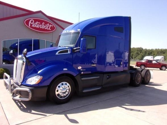 Kenworth T680 Vilcēji