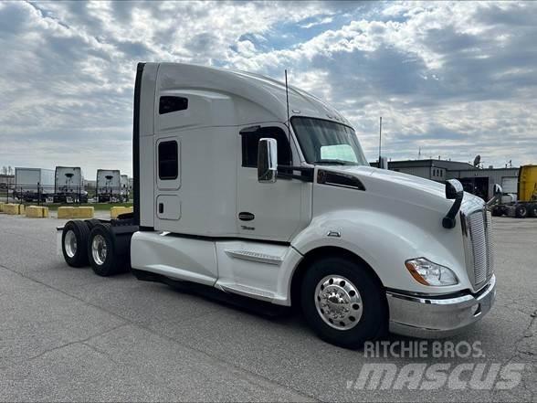Kenworth T680 Vilcēji