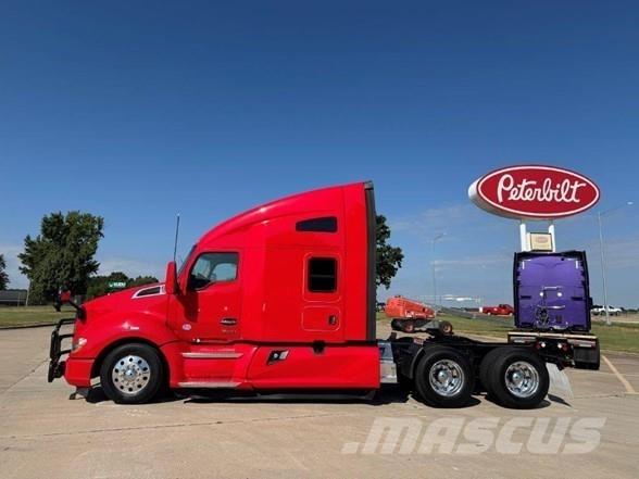 Kenworth T680 Vilcēji
