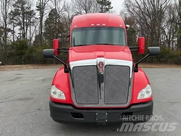 Kenworth T680 Vilcēji