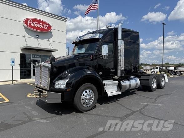 Kenworth T880 Vilcēji