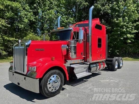 Kenworth W900 Vilcēji