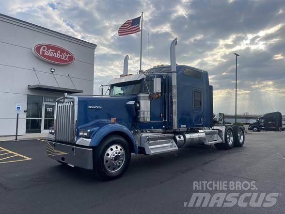 Kenworth W900 Vilcēji