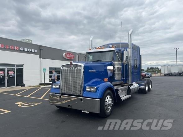 Kenworth W900 Vilcēji