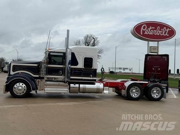 Kenworth W900L Vilcēji