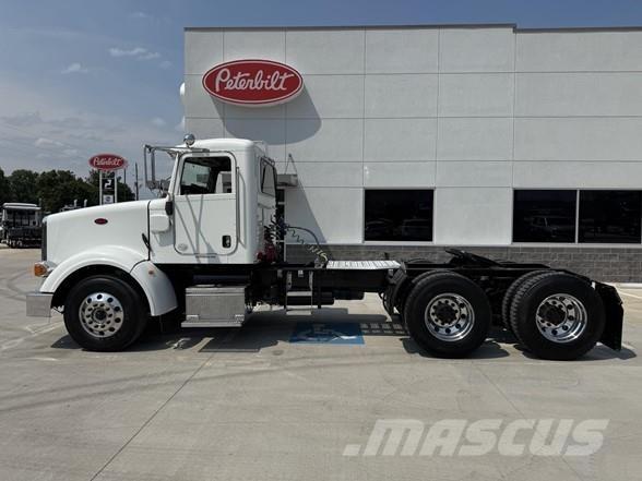 Peterbilt 367 Vilcēji