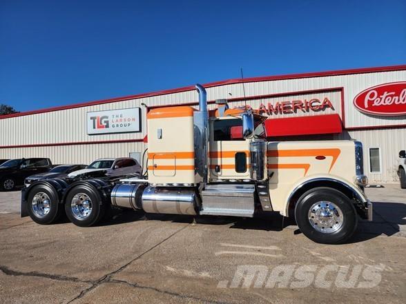 Peterbilt 389 Vilcēji