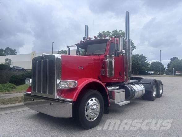 Peterbilt 389 Vilcēji