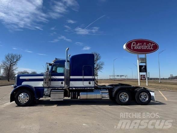 Peterbilt 389 Vilcēji