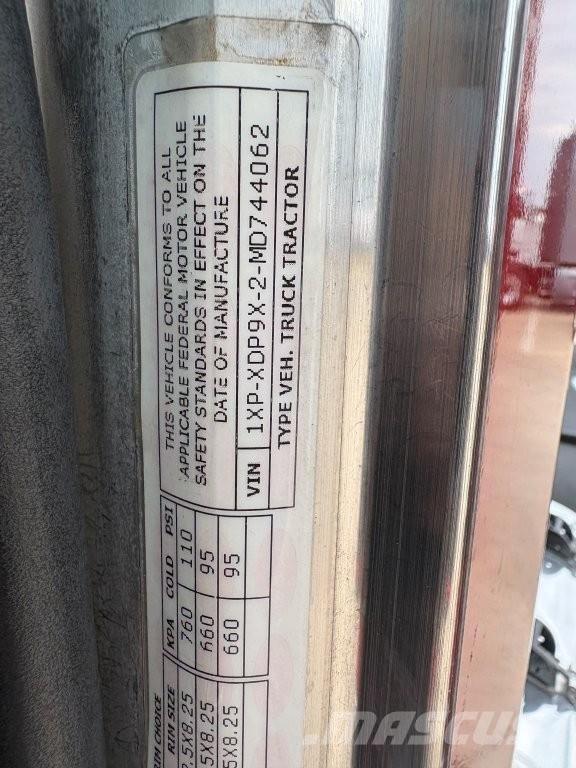 Peterbilt 389 Vilcēji