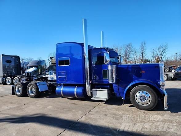 Peterbilt 389 Vilcēji