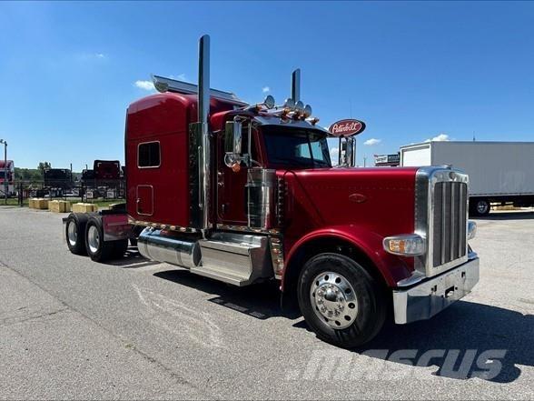 Peterbilt 389 Vilcēji